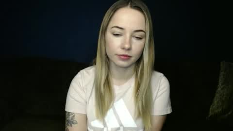 Snapshot of bbgirlnextdoor chatting on January 2026 06:33:01 PM bbgirlnextdoor online show from January 2026 06:33:01 PM