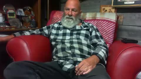 Snapshot of bbwlvr16 chatting on October 2025 08:29:01 PM bbwlvr16 online show from October 2025 08:29:01 PM