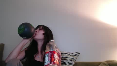 Snapshot of bby_julesss chatting on November 2025 09:25:02 PM bby_julesss online show from November 2025 09:25:02 PM