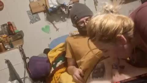 bbygirlsmask online show from November 2025 02:19:01 PM