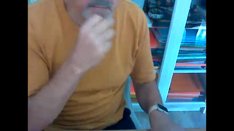 Snapshot of bcn1959 chatting on September 2025 02:38:02 PM bcn1959 online show from September 2025 02:38:02 PM