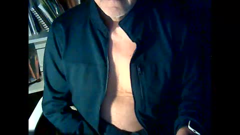 Snapshot of bcn1959 chatting on December 2025 06:08:02 AM bcn1959 online show from December 2025 06:08:02 AM