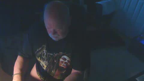 Snapshot of bcstexxx chatting on January 2025 03:54:02 PM bcstexxx online show from January 2025 03:54:02 PM