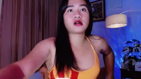 Marie  online show from February 2025 11:20:01 AM