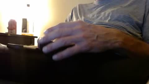 Snapshot of beachbuds chatting on November 2025 07:40:01 AM beachbuds online show from November 2025 07:40:01 AM