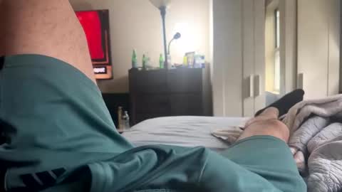 Snapshot of beachhutman chatting on June 2026 08:41:01 PM beachhutman online show from June 2026 08:41:01 PM