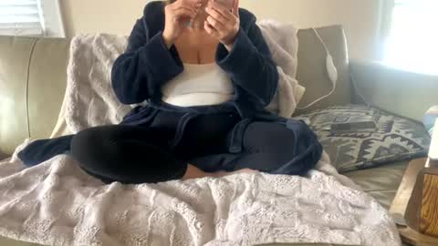 Snapshot of beachymilf chatting on October 2025 02:34:01 PM BeachyMILF online show from October 2025 02:34:01 PM