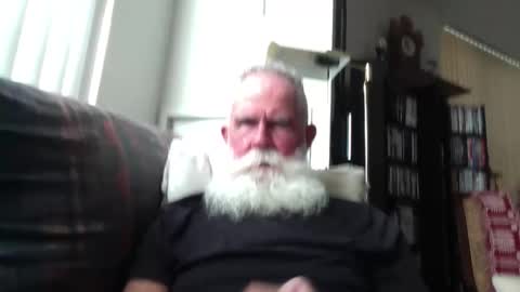 beardbushy online show from September 2025 03:57:01 PM