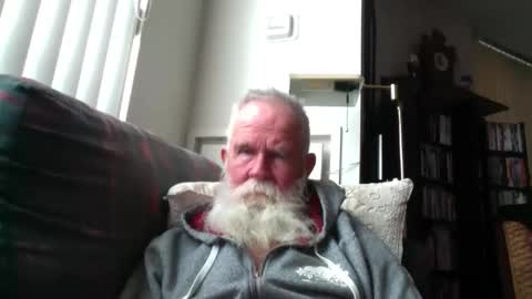 beardbushy online show from January 2026 04:00:01 PM