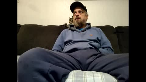 Snapshot of bearded_woodsman chatting on December 2024 04:54:02 AM bearded_woodsman online show from December 2024 04:54:02 AM