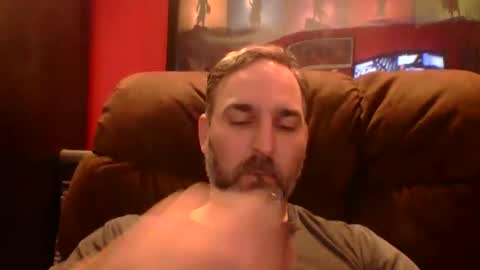 Snapshot of beardedambition chatting on October 2025 07:14:02 PM beardedambition online show from October 2025 07:14:02 PM