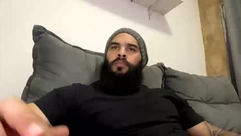 Min online show from December 2025 04:08:02 AM