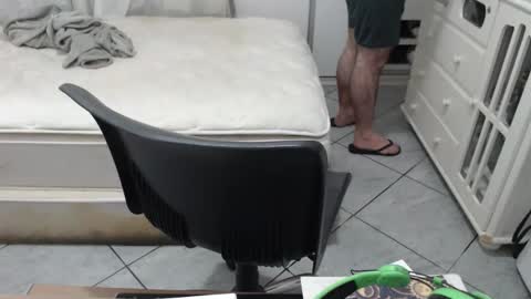 Snapshot of beastbearmg chatting on September 2025 11:42:02 PM beastbearmg online show from September 2025 11:42:02 PM