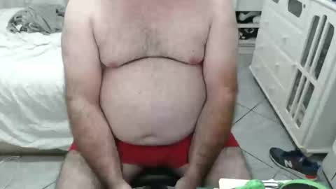 Snapshot of beastbearmg chatting on October 2025 12:25:01 AM beastbearmg online show from October 2025 12:25:01 AM