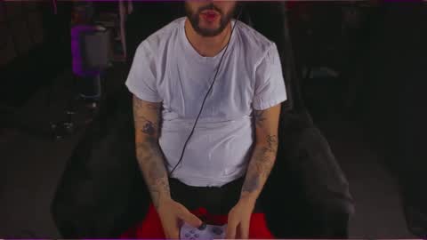 Snapshot of beastbxy chatting on September 2025 10:22:01 PM beast bxy online show from September 2025 10:22:01 PM