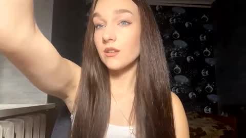 Snapshot of beatacardella chatting on December 2025 12:25:02 PM Jasmine online show from December 2025 12:25:02 PM