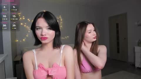 Snapshot of beatricemoonlight chatting on December 2025 11:19:01 AM My name is Beatrice Like my broadcast pls 3 online show from December 2025 11:19:01 AM