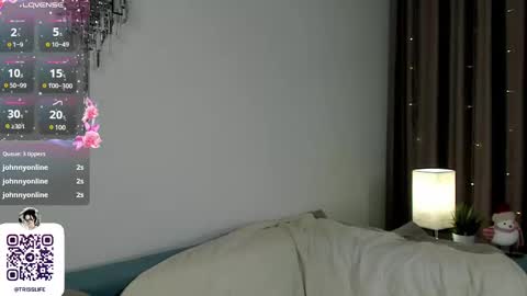 Beatrix or Triss3 online show from March 2025 10:13:02 AM