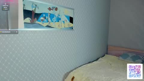 Beatrix or Triss3 online show from October 2025 07:55:01 PM