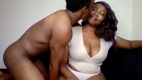 Chelsea and Raymond online show from October 2025 07:21:02 AM