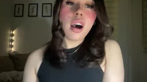 Snapshot of beautiful_lust69 chatting on December 2025 02:48:01 PM Sweet Aya online show from December 2025 02:48:01 PM