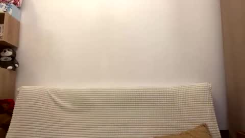 Nik online show from February 2026 12:16:02 AM