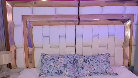 Shalom  online show from April 2026 08:03:02 PM