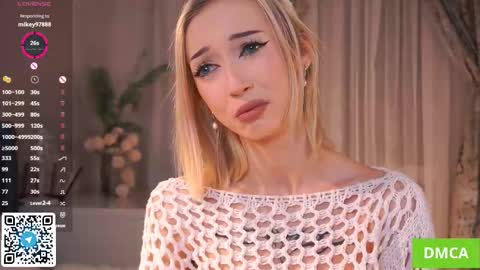 Polly  online show from November 2025 04:08:01 PM