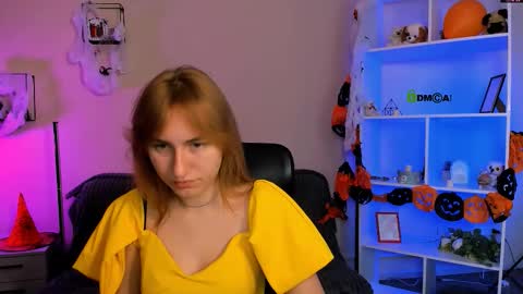 beauty_ginger online show from November 2025 09:41:02 AM