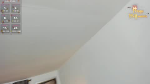 Ariana Reyes online show from October 2025 12:18:02 PM