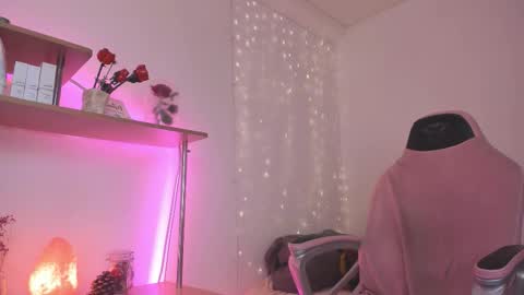 Snapshot of beautyeliise chatting on October 2025 02:04:02 PM Eliise online show from October 2025 02:04:02 PM