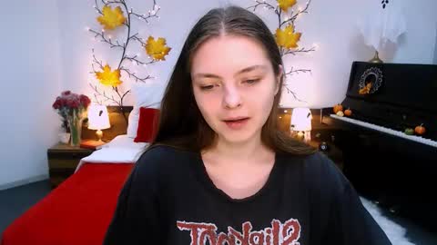 Snapshot of beautyfrominside chatting on November 2025 01:12:02 PM Gloria online show from November 2025 01:12:02 PM