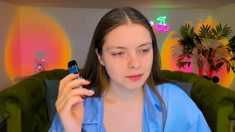 Snapshot of beautyfrominside chatting on November 2025 01:46:02 PM Gloria online show from November 2025 01:46:02 PM