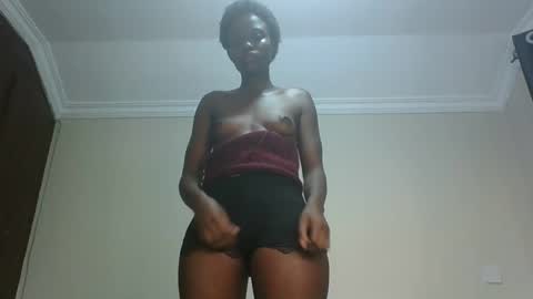 Snapshot of beautyful_disaster chatting on September 2025 06:22:01 PM Beautyful Disaster online show from September 2025 06:22:01 PM