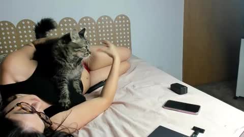 Snapshot of beautyraf chatting on November 2025 12:21:02 AM Beautyraf online show from November 2025 12:21:02 AM