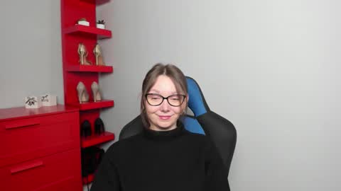 Zoe online show from December 2025 08:08:02 AM