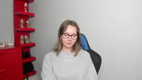 Zoe online show from June 2026 07:25:02 AM