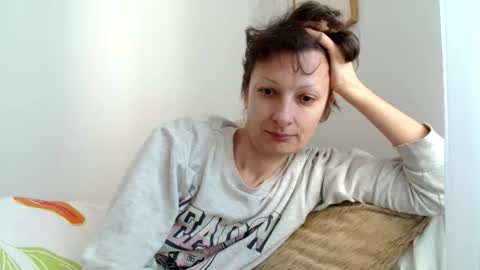 Raluca online show from April 2026 08:08:01 AM