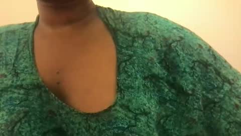 bebeyaa online show from April 2026 09:43:01 PM