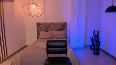Am Becca online show from June 2026 12:07:02 PM