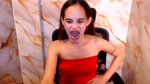 Snapshot of beccamiller22 chatting on July 2026 03:23:01 AM becca online show from July 2026 03:23:01 AM