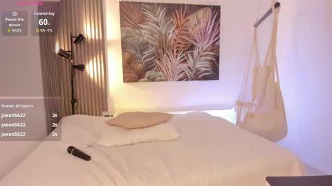 Snapshot of becky_vega chatting on May 2026 02:45:01 PM Victoria online show from May 2026 02:45:01 PM