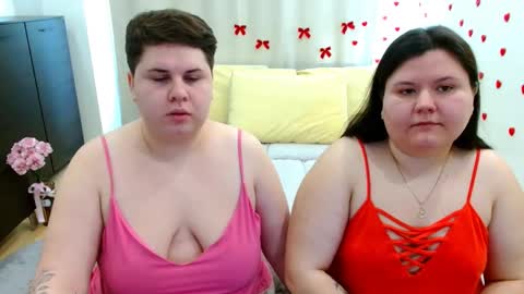BeckyAndEllen online show from November 2025 10:17:01 AM