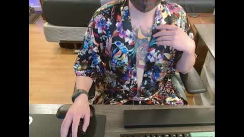 Snapshot of beckyking chatting on December 2024 11:53:02 PM BeckyKinkg online show from December 2024 11:53:02 PM
