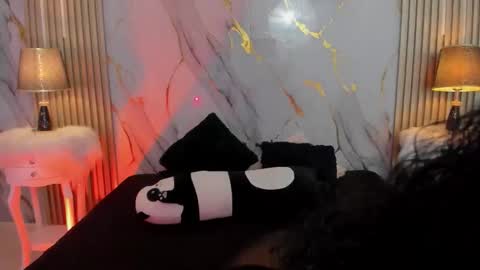 B E C K Y online show from November 2025 01:53:02 PM