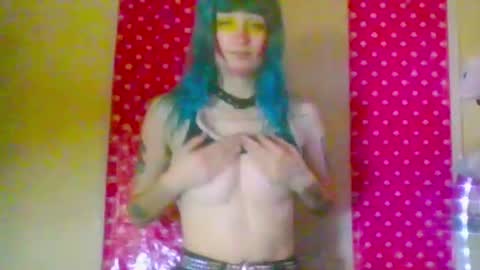 Beckytheclown online show from November 2025 07:35:02 PM