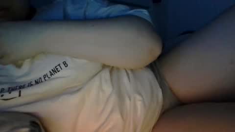 Snapshot of beeinmedeep chatting on March 2025 08:10:02 PM beeinmedeep online show from March 2025 08:10:02 PM