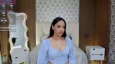 Snapshot of beella_tay1 chatting on November 2025 02:50:01 PM BELLA online show from November 2025 02:50:01 PM