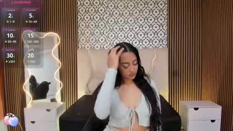 Snapshot of beella_tay1 chatting on November 2025 03:34:02 PM BELLA online show from November 2025 03:34:02 PM