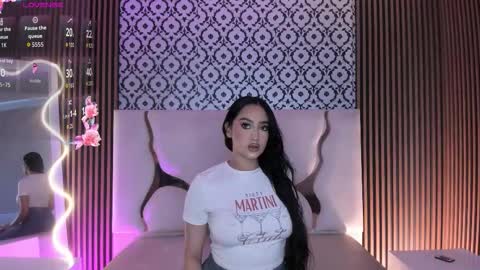 BELLA online show from December 2025 12:33:02 PM